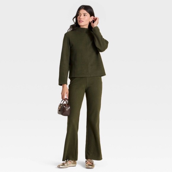 A New Day Dark Green Fleece Pants - Picture 7 of 7